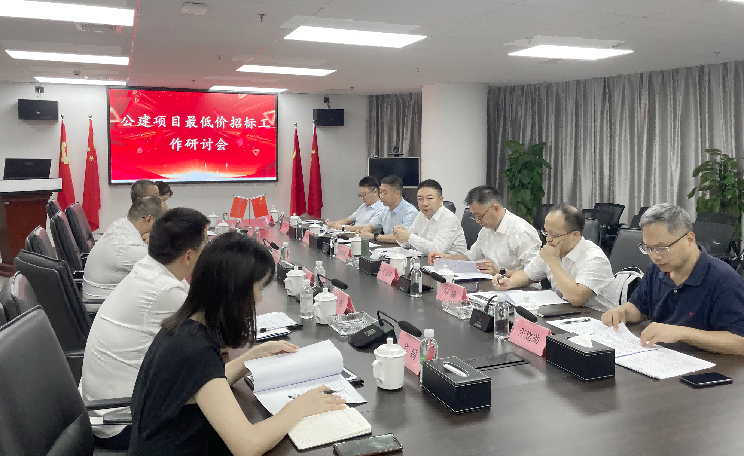 湖南保安服務(wù),墻外高空清洗服務(wù),湖南保利天創(chuàng  )物業(yè)發(fā)展有限公司