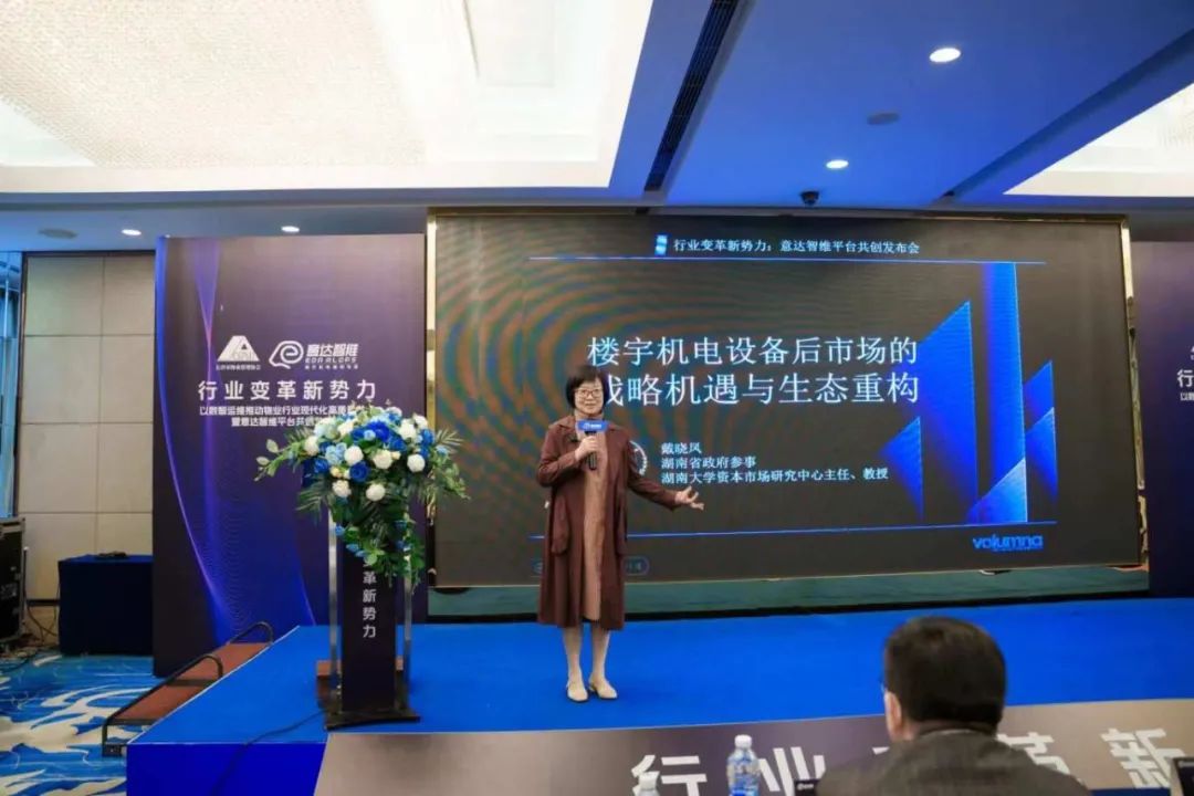 湖南保安服務(wù),墻外高空清洗服務(wù),湖南保利天創(chuàng  )物業(yè)發(fā)展有限公司