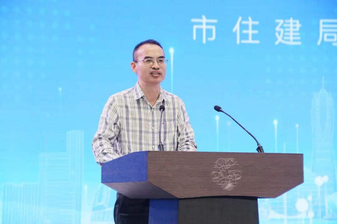 湖南保安服務(wù),墻外高空清洗服務(wù),湖南保利天創(chuàng  )物業(yè)發(fā)展有限公司