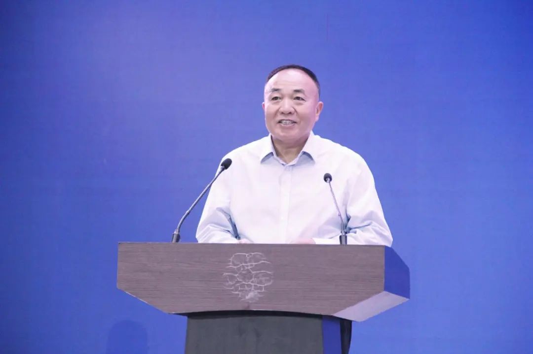 湖南保安服務(wù),墻外高空清洗服務(wù),湖南保利天創(chuàng  )物業(yè)發(fā)展有限公司