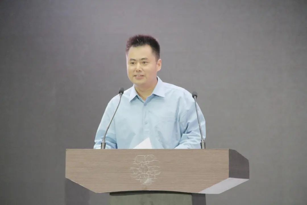 湖南保安服務(wù),墻外高空清洗服務(wù),湖南保利天創(chuàng  )物業(yè)發(fā)展有限公司