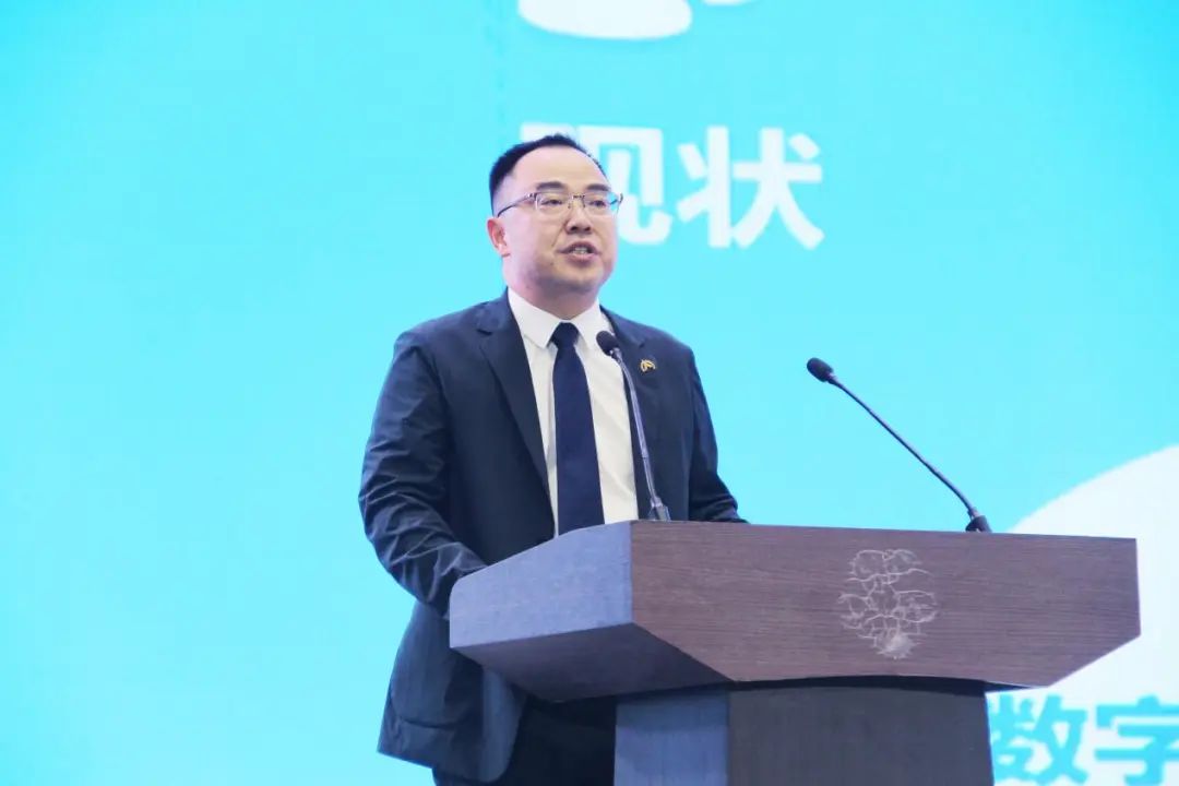 湖南保安服務(wù),墻外高空清洗服務(wù),湖南保利天創(chuàng  )物業(yè)發(fā)展有限公司