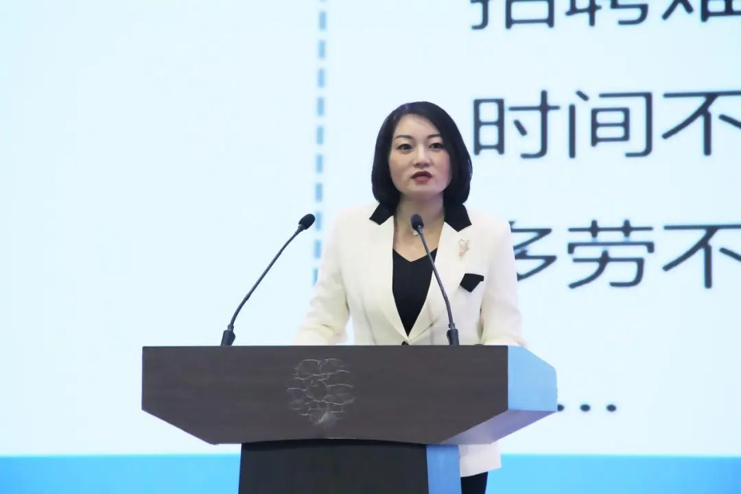 湖南保安服務(wù),墻外高空清洗服務(wù),湖南保利天創(chuàng  )物業(yè)發(fā)展有限公司